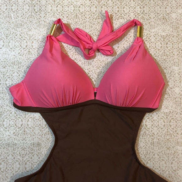 Monokini Swimsuit - Picture 2 of 6